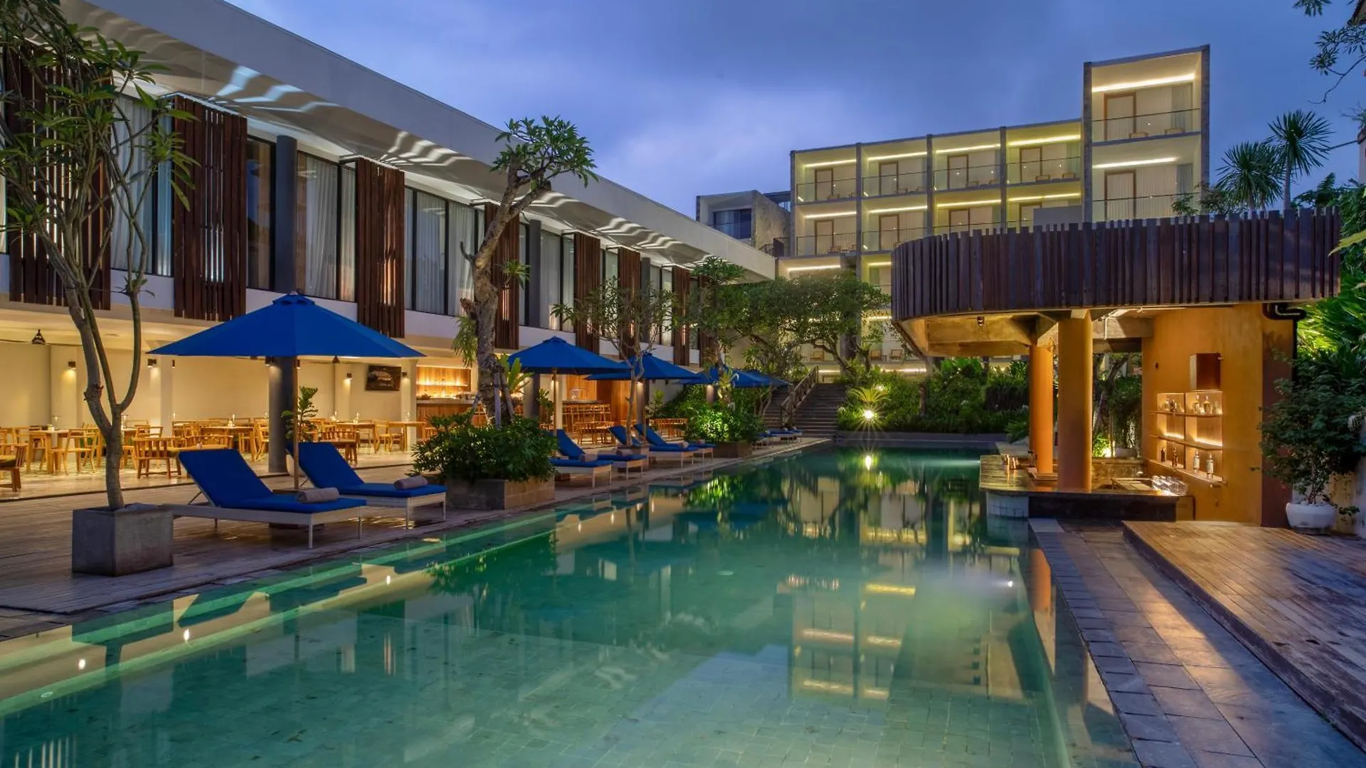 Dialoog Seminyak Hotel
